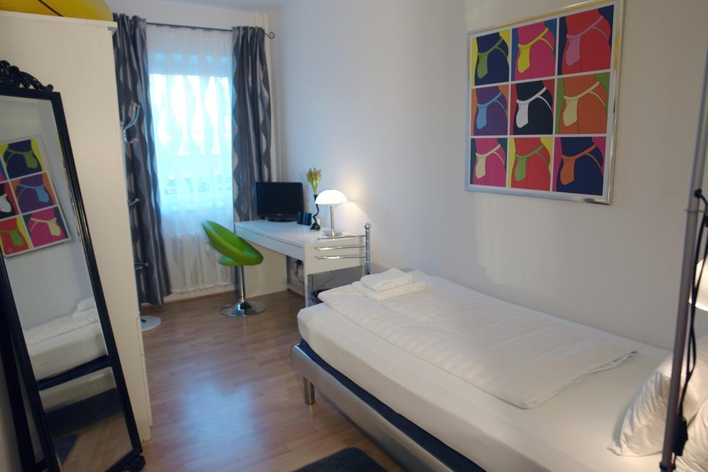 Guest house Bananas Hotel And Guesthouse Berlin *