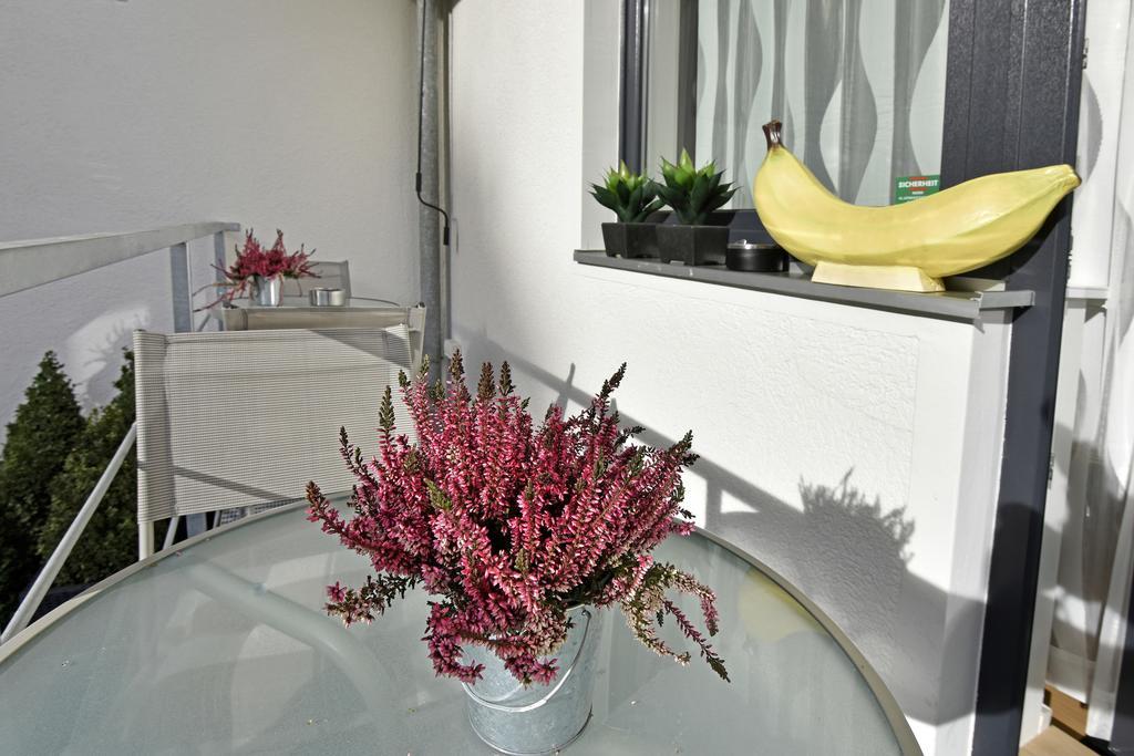 Bananas Hotel And Guesthouse Berlin Berlin